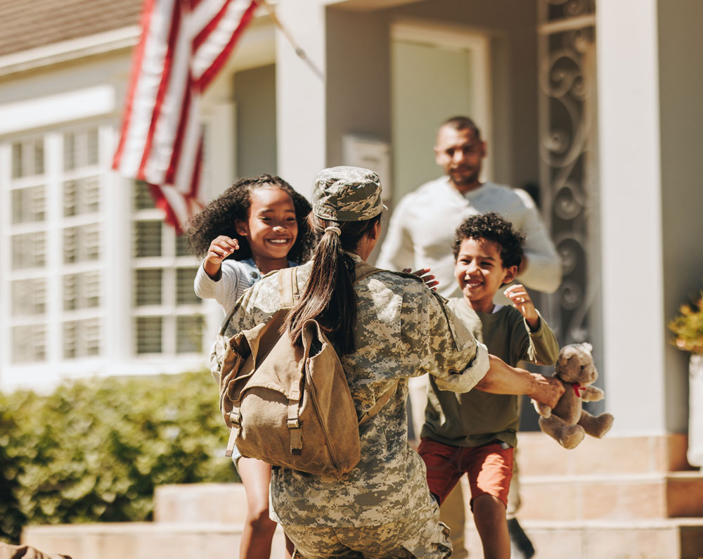 military mom coming home